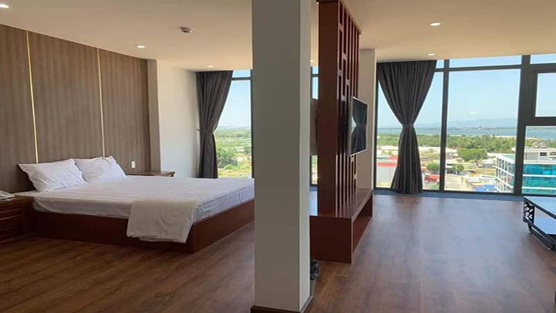 phong khach san hoang sa